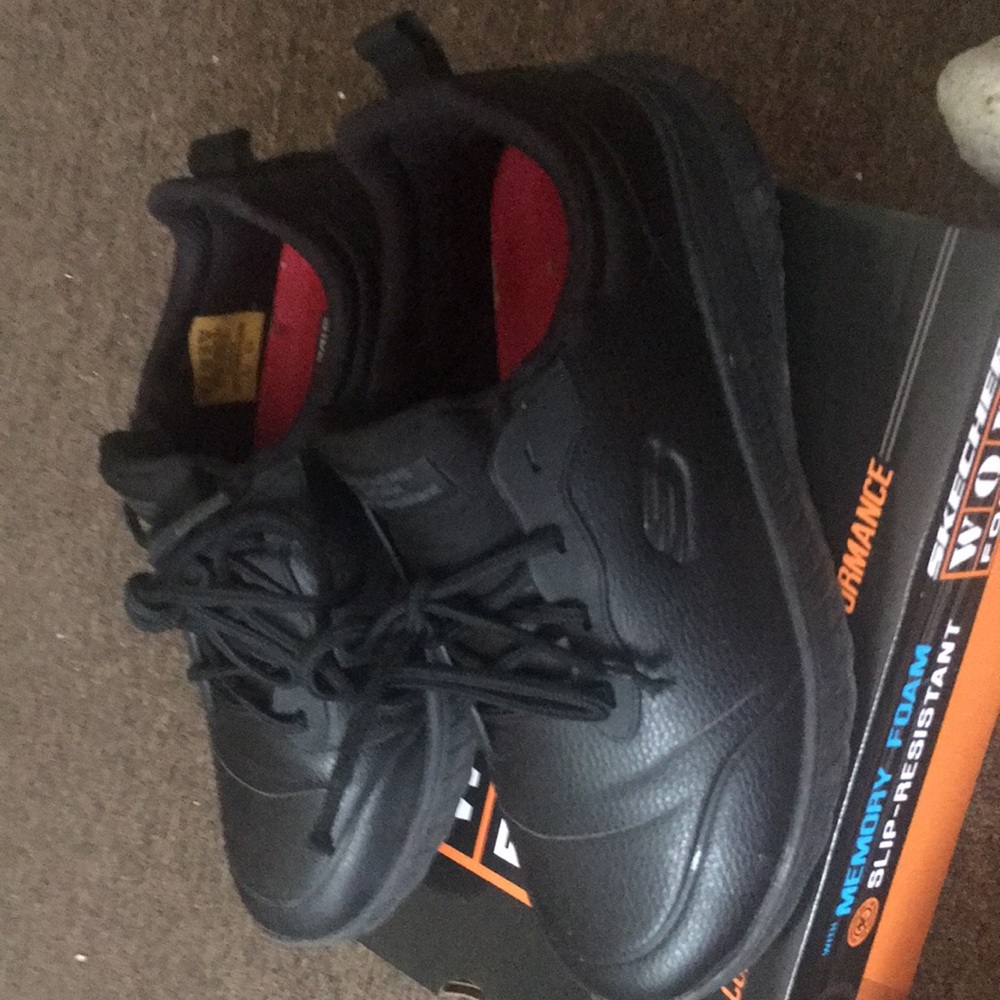 Skechers Work Footwear with Memory Foam - Picture 9 of 12